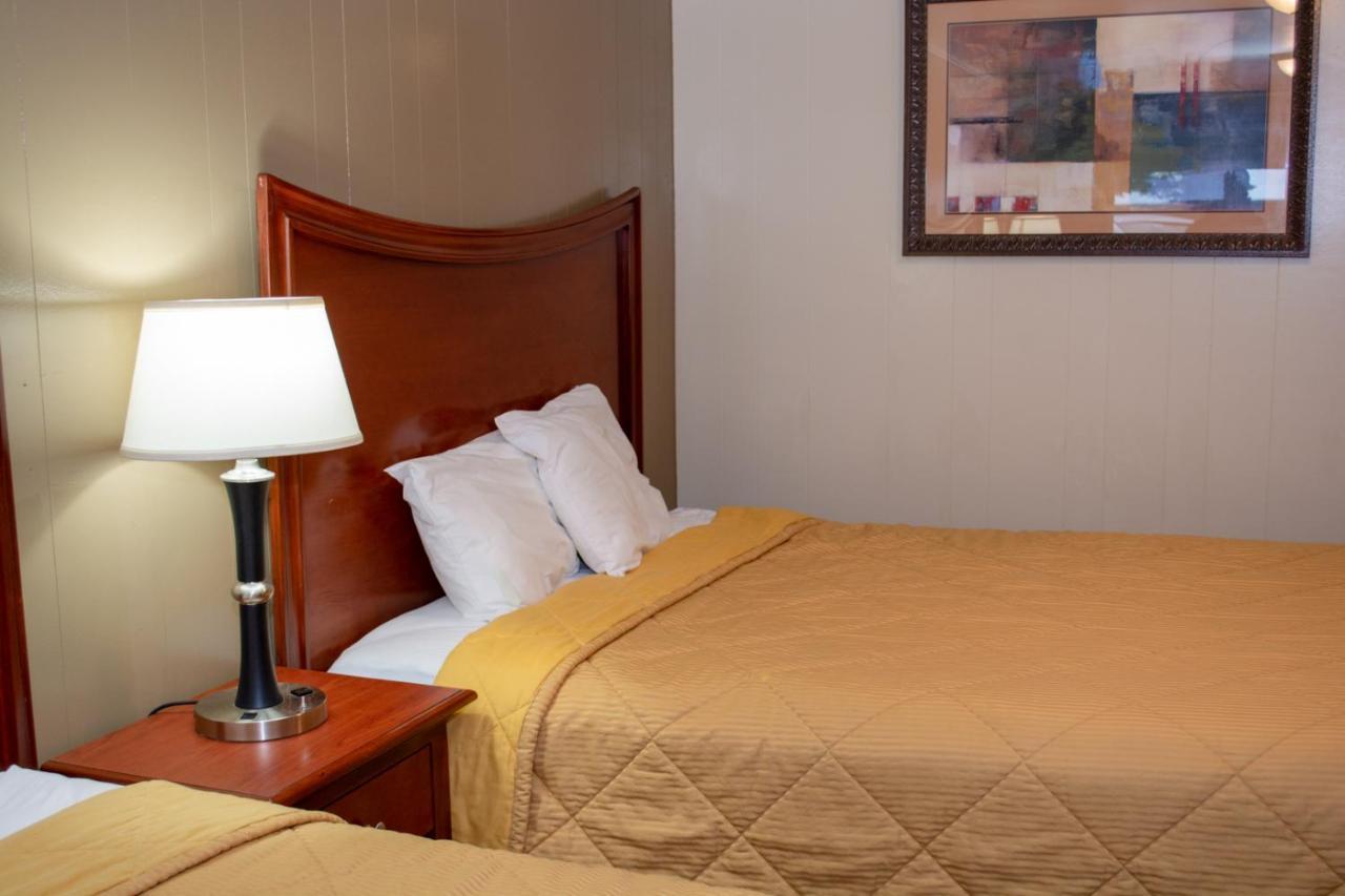 Oregon Motel 8 And Rv Park 클라마스 팔스 외부 사진