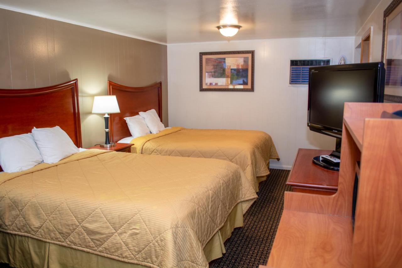Oregon Motel 8 And Rv Park 클라마스 팔스 외부 사진